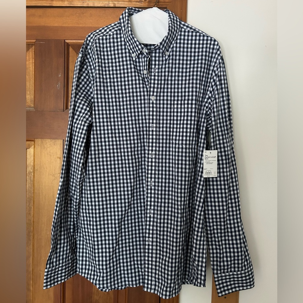 NWT Long-Sleeve Men's Navy & White Checkered Shirt
